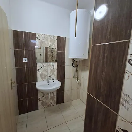 Magdaléna Apartamento Aba