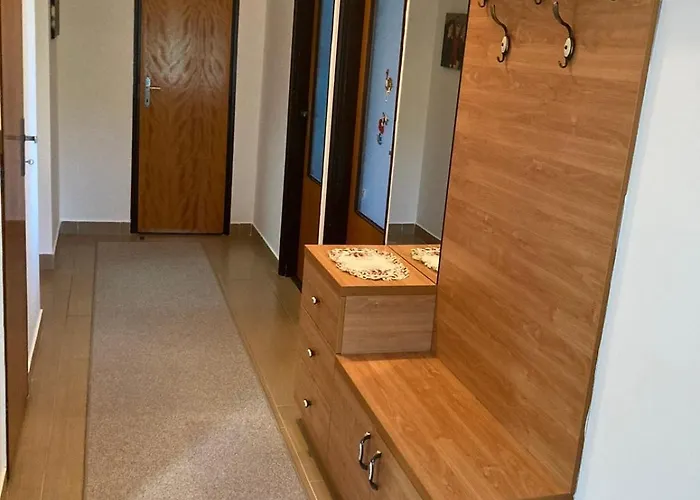 Magdalena Vendeghaz * Aba