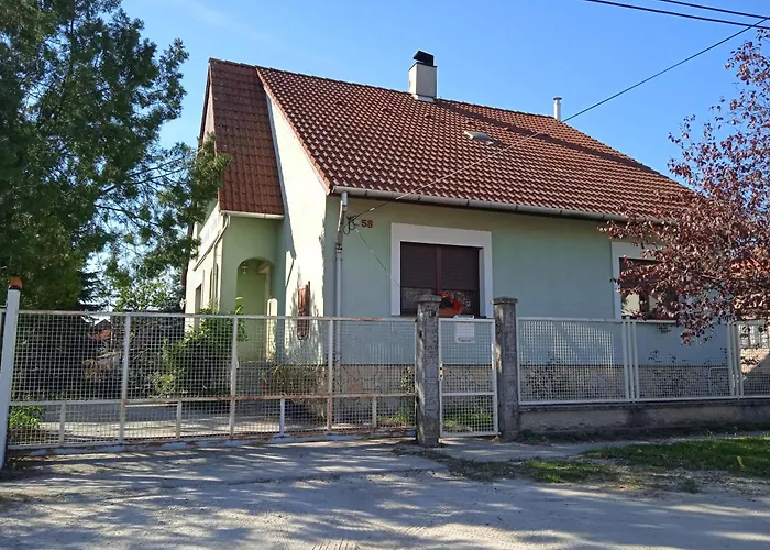 Magdalena Vendeghaz *